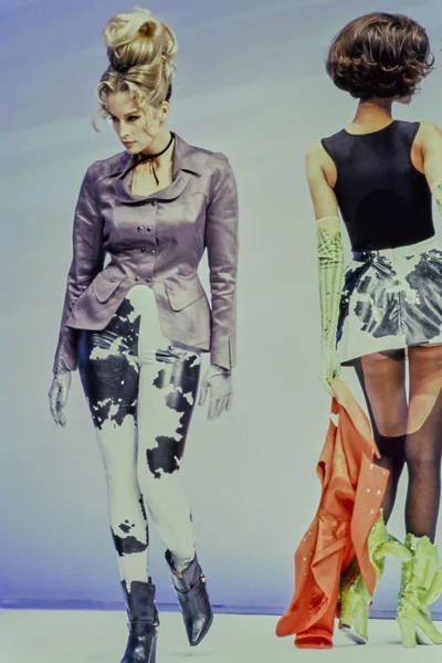 Look 13